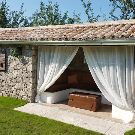 Family Friendly House With A Swimming Pool Rim, Istria - Sredisnja Istra - 7070 * Roč